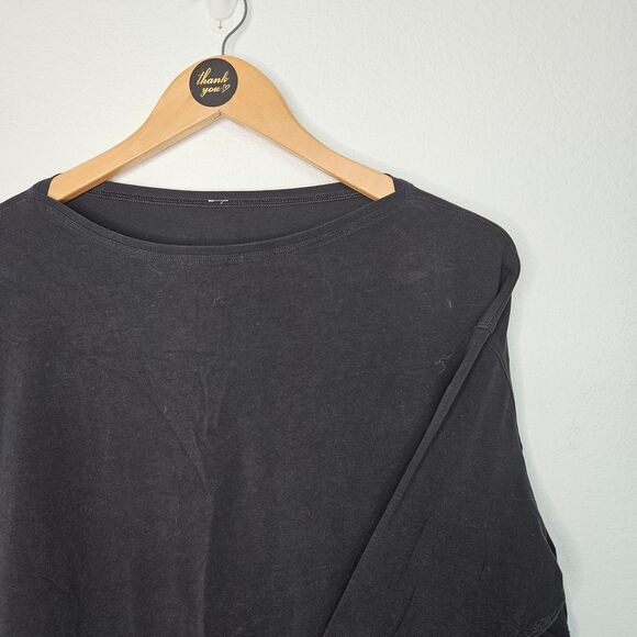 Lululemon Athletica Back In Action Top, Size 8 - Picture 2 of 5
